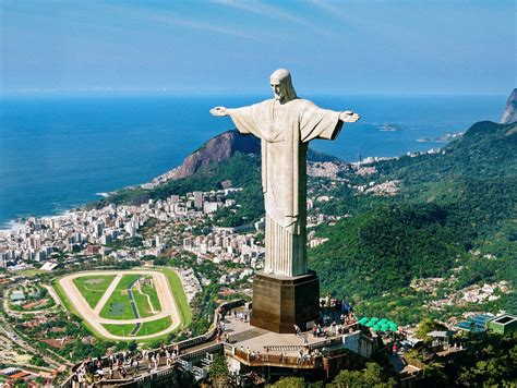 TOP 10 PLACES YOU MUST VISIT IN BRAZIL -- TRAVEL TO DISCOVER