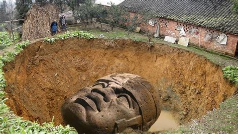 15 Unusual Discoveries Found in Backyards